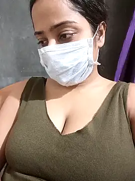 COZY ROZI online show from 28, 10, 2025