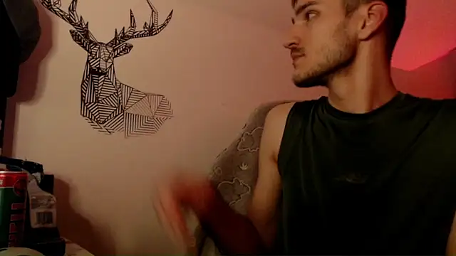 Snapshot of yoyoboy988 chatting on 8, 10, 2025 yoyoboy988 online show from 8, 10, 2025