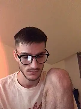 Snapshot of yoyoboy988 chatting on 18, 2, 2025 yoyoboy988 online show from 18, 2, 2025