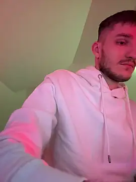 Snapshot of yoyoboy988 chatting on 18, 3, 2025 yoyoboy988 online show from 18, 3, 2025