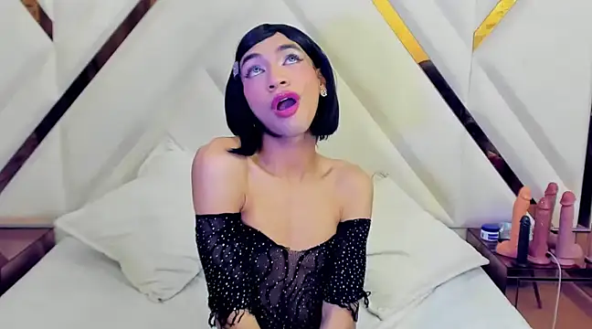 Danny Luxx online show from 12, 3, 2025