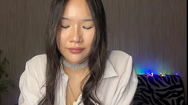 Asian Vi online show from 9, 3, 2025