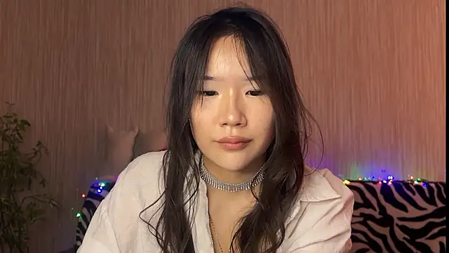 Asian Vi online show from 9, 3, 2025