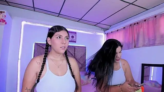 Cristal Smith20 online show from 12, 9, 2025