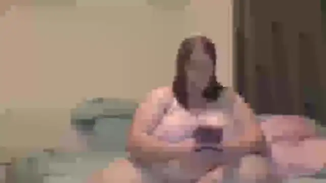 BubblyMoonie online show from 28, 2, 2025