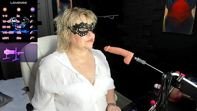 LaylaLayla7 online show from 8, 1, 2026