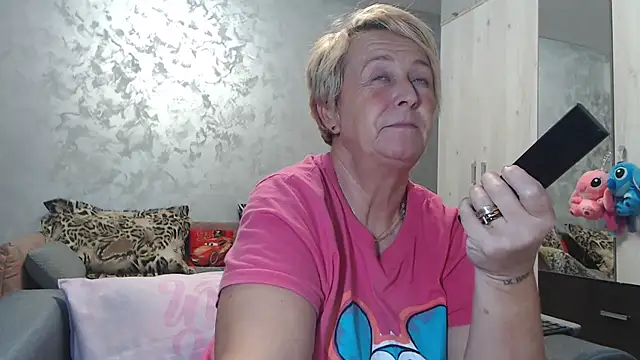 RosesandLillies online show from 26, 10, 2025