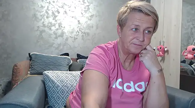 RosesandLillies online show from 18, 3, 2025