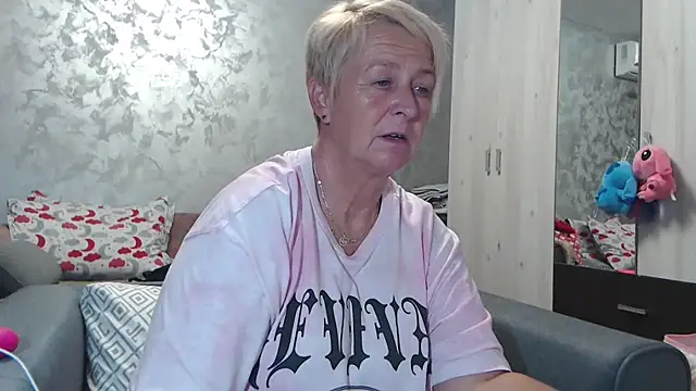 RosesandLillies online show from 23, 9, 2025