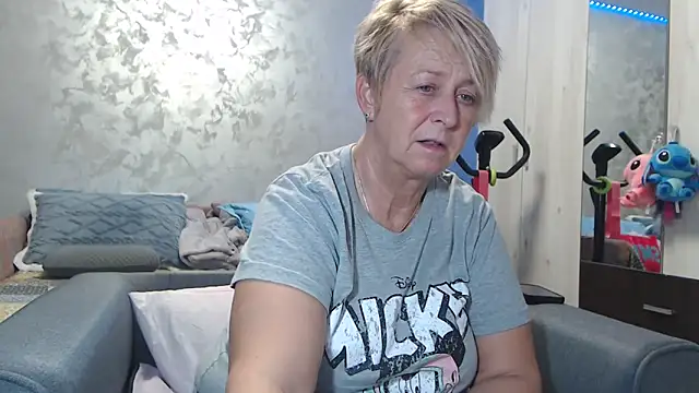 RosesandLillies online show from 3, 3, 2026