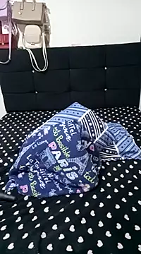 victoria roussee online show from 2, 3, 2025