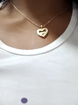 victoria roussee online show from 9, 3, 2025