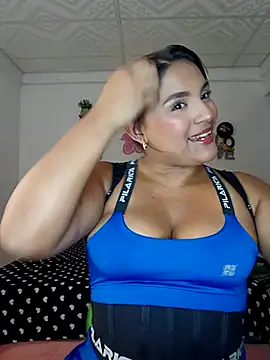 victoria roussee online show from 4, 2, 2026