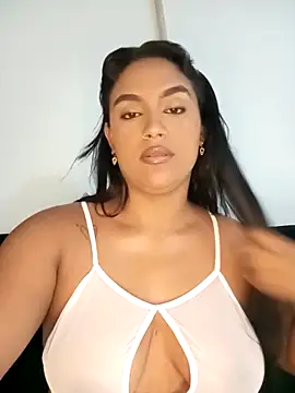 victoria roussee online show from 8, 3, 2025