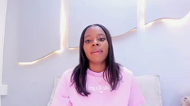 Snapshot of EmilyDiaaz chatting on 12, 4, 2026 EmilyDiaaz online show from 12, 4, 2026