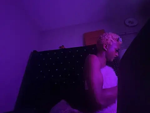 celestefantasea online show from 10, 3, 2025