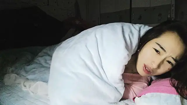 hebe-02 online show from 20, 11, 2025