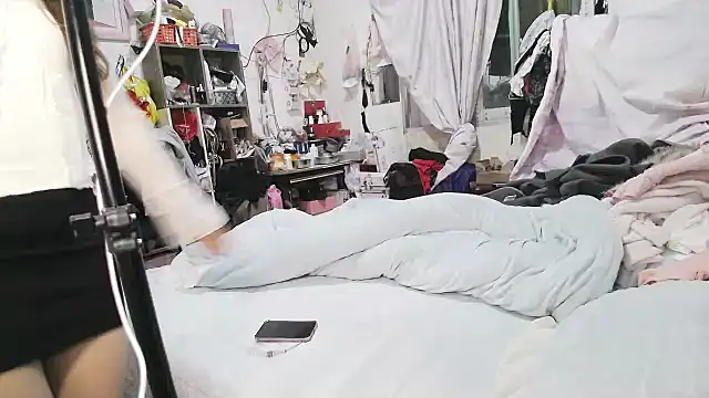 hebe-02 online show from 10, 4, 2026