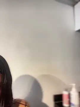 Emily-teen online show from 14, 3, 2025