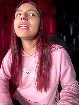 Emily-teen online show from 15, 12, 2025