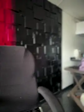 Emily-teen online show from 24, 11, 2025