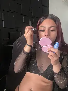 Emily-teen online show from 15, 11, 2025