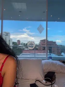 Alice surprise online show from 25, 11, 2025