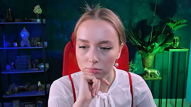 JenniferGraces online show from 18, 2, 2025