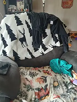 HTXBELLE online show from 1, 11, 2025