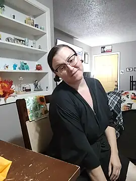 HTXBELLE online show from 27, 11, 2025