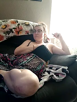 HTXBELLE online show from 1, 10, 2025