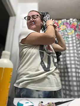 HTXBELLE online show from 15, 3, 2026