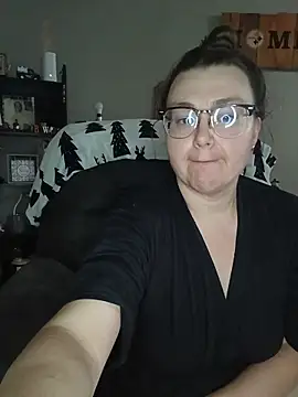 HTXBELLE online show from 29, 10, 2025