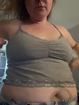 HTXBELLE online show from 16, 4, 2026