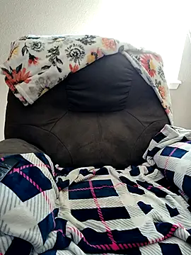 HTXBELLE online show from 2, 10, 2025