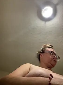 HTXBELLE online show from 14, 5, 2026