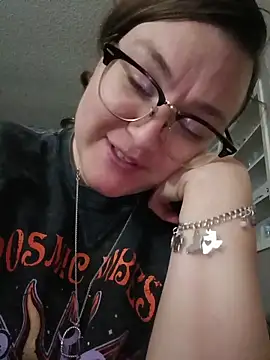 HTXBELLE online show from 30, 10, 2025