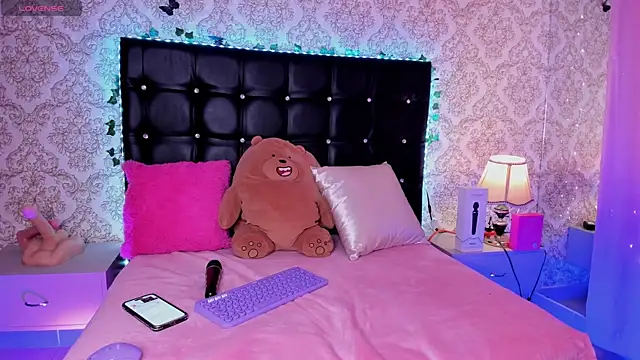 Luna Sommer online show from 14, 1, 2026