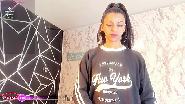 aitana garcia  online show from 11, 9, 2025