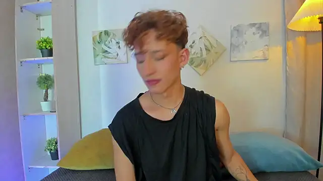 iiangel  online show from 3, 12, 2025