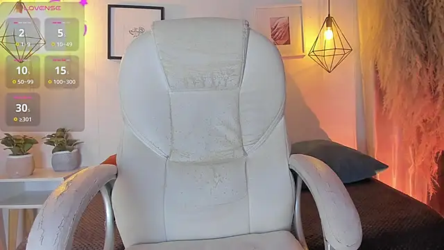 iiangel  online show from 2, 10, 2025