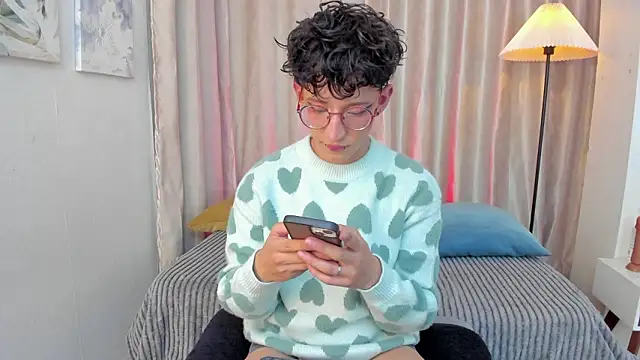 iiangel  online show from 17, 2, 2026