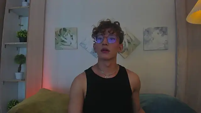 iiangel  online show from 19, 12, 2025