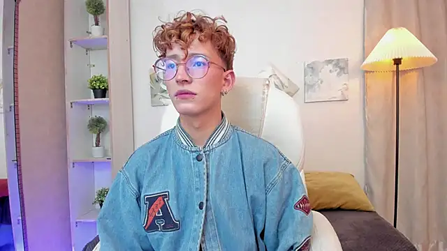 iiangel  online show from 30, 11, 2025