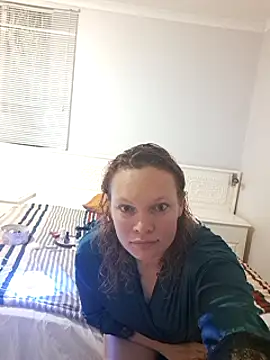 redsparrowXxXx online show from 18, 2, 2025