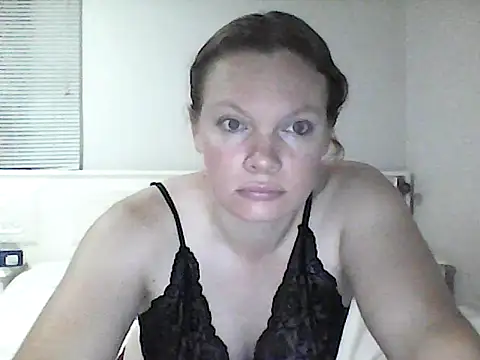 redsparrowXxXx online show from 21, 2, 2025