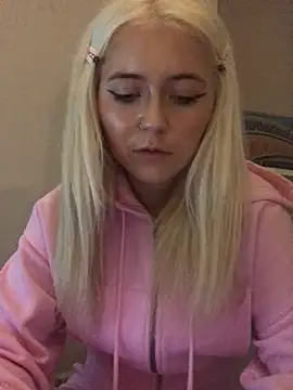 Blondie Sofia Essexbabe online show from 4, 11, 2025