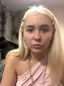 Blondie Sofia Essexbabe online show from 8, 11, 2025