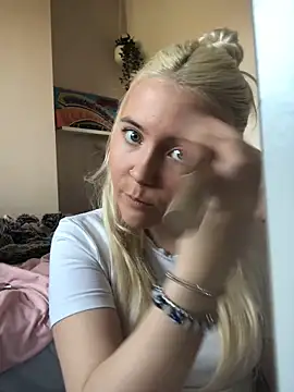 Blondie Sofia Essexbabe online show from 13, 11, 2025