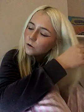 Blondie Sofia Essexbabe online show from 15, 10, 2025